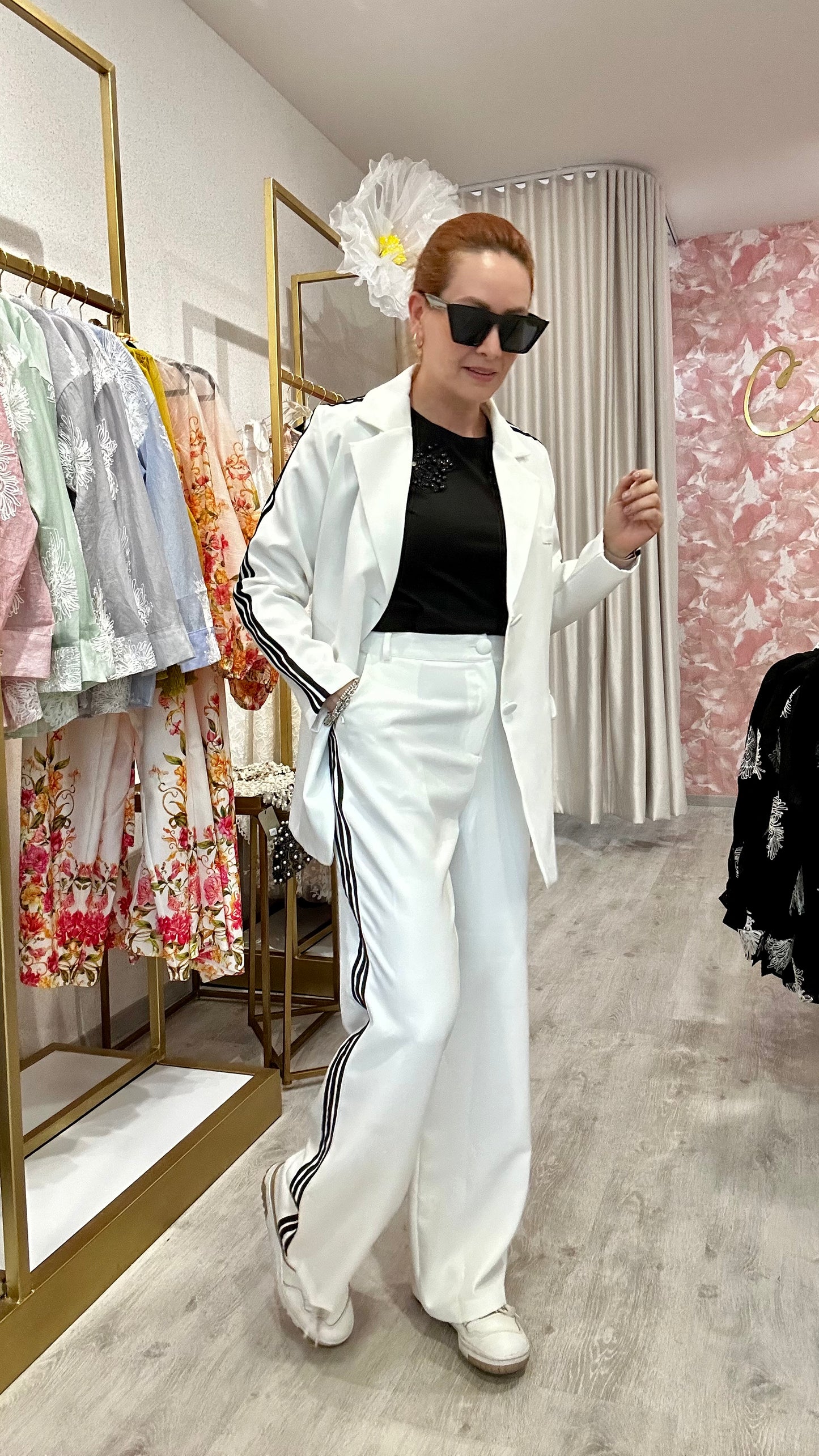 Saco oversized Blanco con rayas negras a los costados