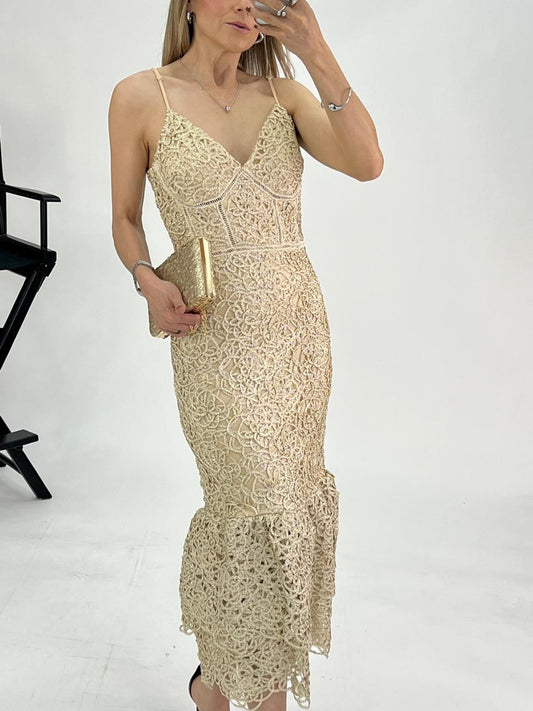 Vestido brocado dorado
