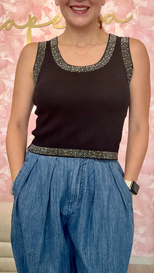 Tank top de punto y brillos